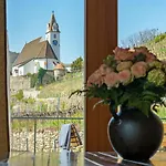 Bed & Breakfast Weinhaus Nigl - Hotel, Restaurant Und Senftenberg