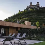 Weinhaus Nigl - Hotel, Restaurant Und Bed & Breakfast 4*