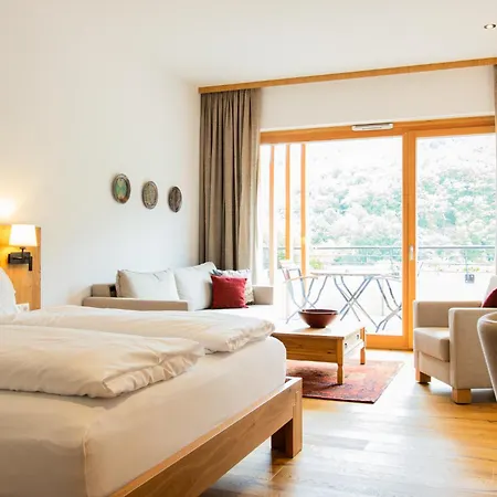 Weinhaus Nigl - Hotel, Restaurant Und לינה וארוחת בוקר *
