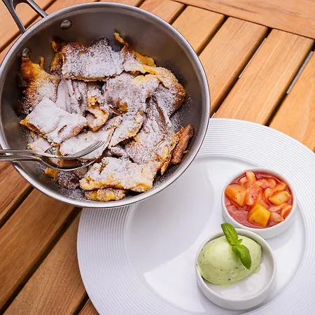 Weinhaus Nigl - Hotel, Restaurant Und לינה וארוחת בוקר