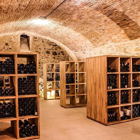 Weinhaus Nigl Frühstückspension 4*