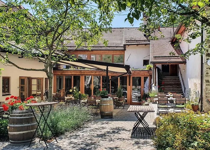 Bed & Breakfast Weinhaus Nigl - Hotel, Restaurant Und