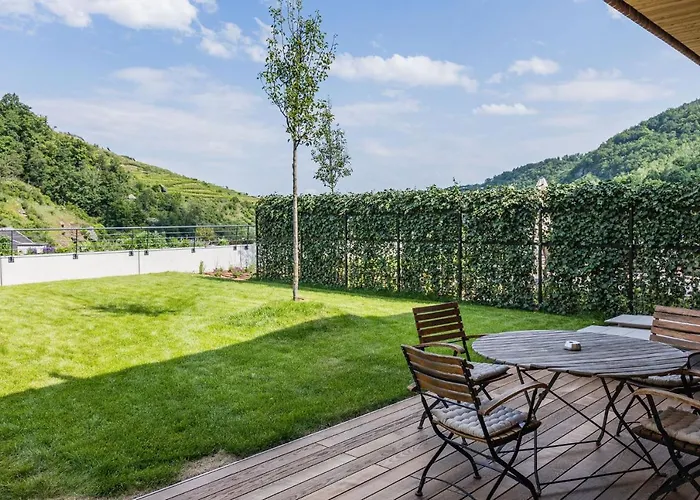 Weinhaus Nigl - Hotel, Restaurant Und Bed & Breakfast