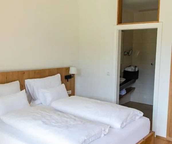 Weinhaus Nigl - Hotel, Restaurant Und Senftenberg