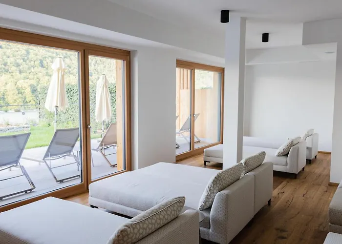 Bed & Breakfast Weinhaus Nigl - Hotel, Restaurant Und Senftenberg