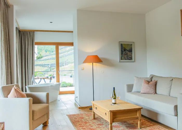 Weinhaus Nigl - Hotel, Restaurant Und Senftenberg