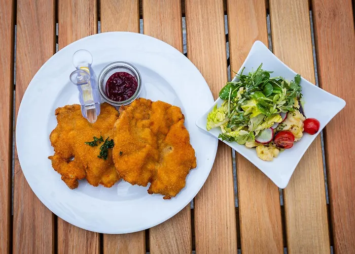 Weinhaus Nigl - Hotel, Restaurant Und 4*