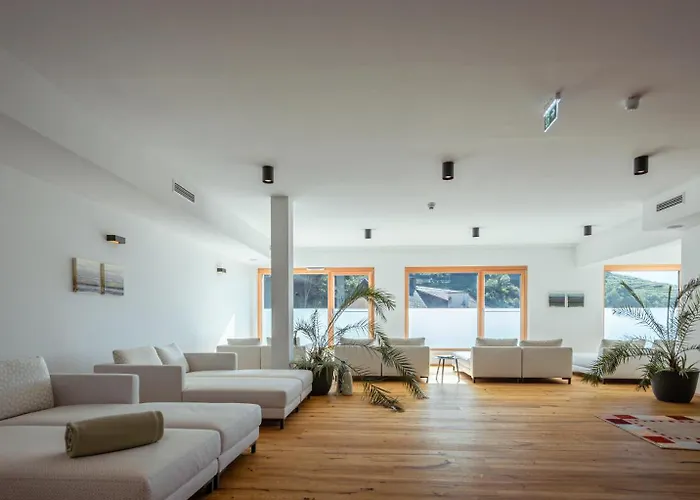 Weinhaus Nigl - Hotel, Restaurant Und