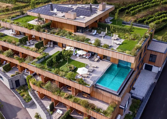 Weinhaus Nigl - Hotel, Restaurant Und 4*