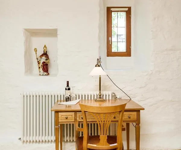 Weinhaus Nigl - Hotel, Restaurant Und Bed & Breakfast