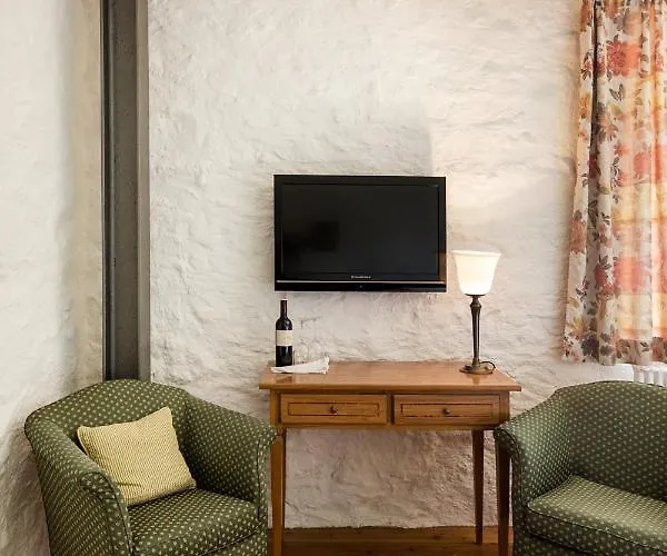 Bed & Breakfast Weinhaus Nigl - Hotel, Restaurant Und Senftenberg